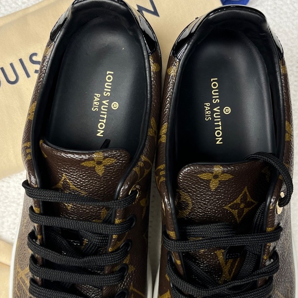 LV Frontrow Sneaker (like new) - Picture 3 of 8